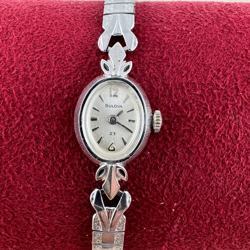 Vintage 10K Rolled Gold 1972 23 Jewel Bulova  Swiss Movement